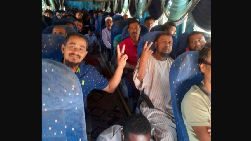 পোর্ট সুদান থেকে জাহাজে জেদ্দা যাওয়ার অপেক্ষায় ৬৫০ বাংলাদেশি