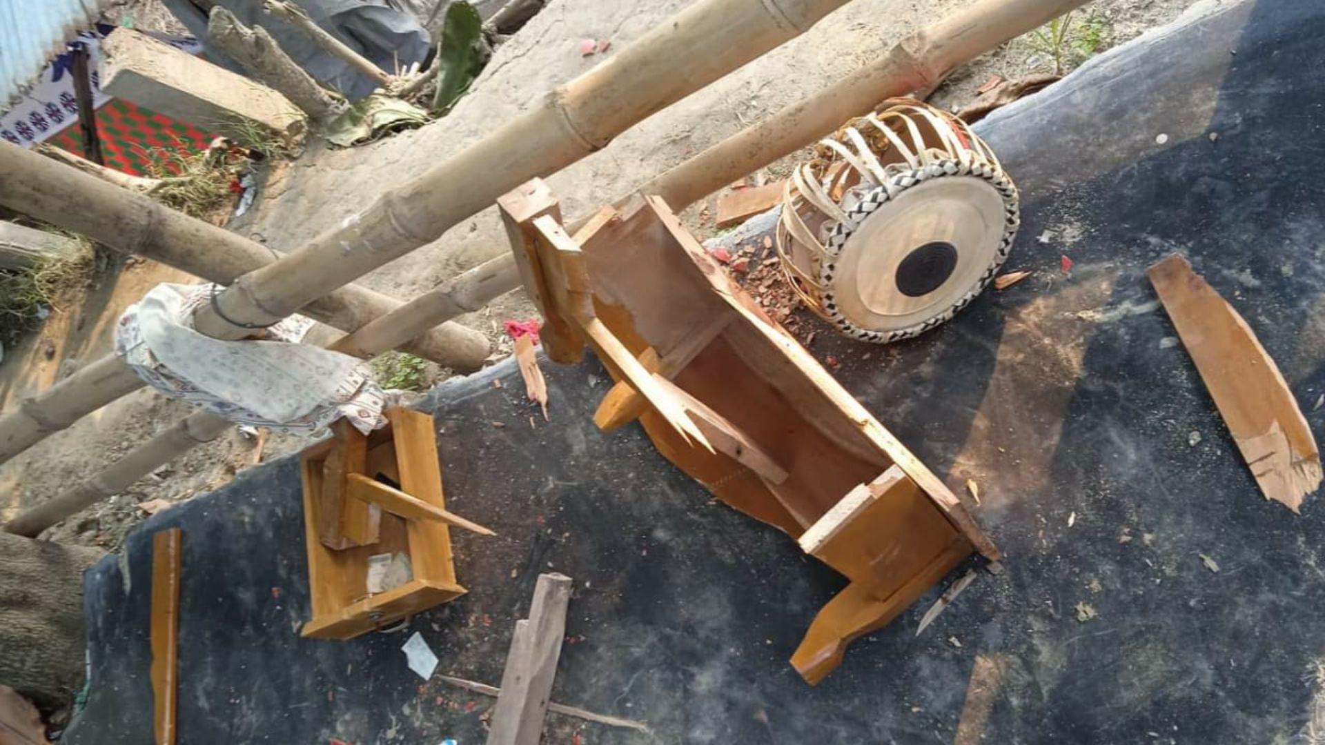 নরসিংদীতে আশ্রমের সাধুসঙ্গে হামলা-ভাঙচুর