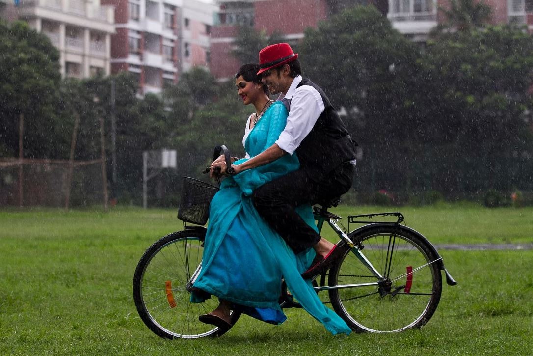 কম বয়সে বিয়ে করা উচিত নয় যে ১০ কারণে