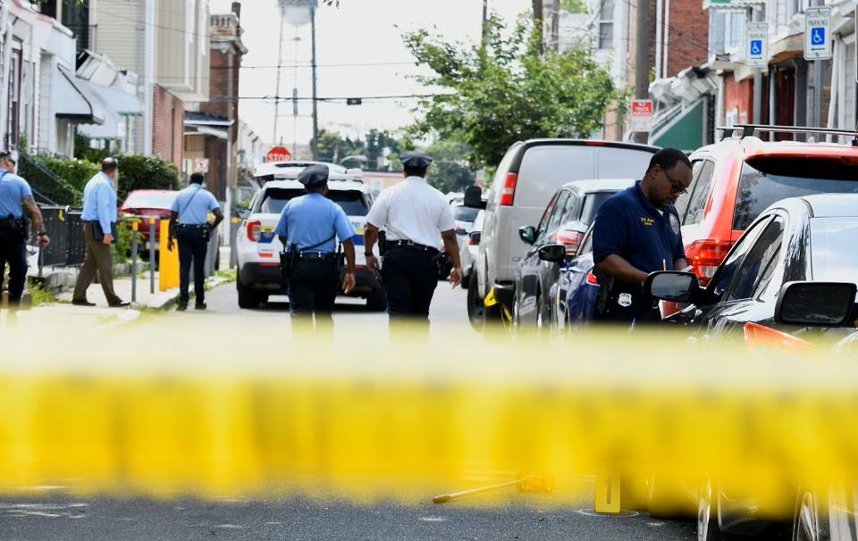 যুক্তরাষ্ট্রে ‘ইন্ডিপেন্ডেন্স ডে’র আগে বন্দুক হামলায় নিহত ১০