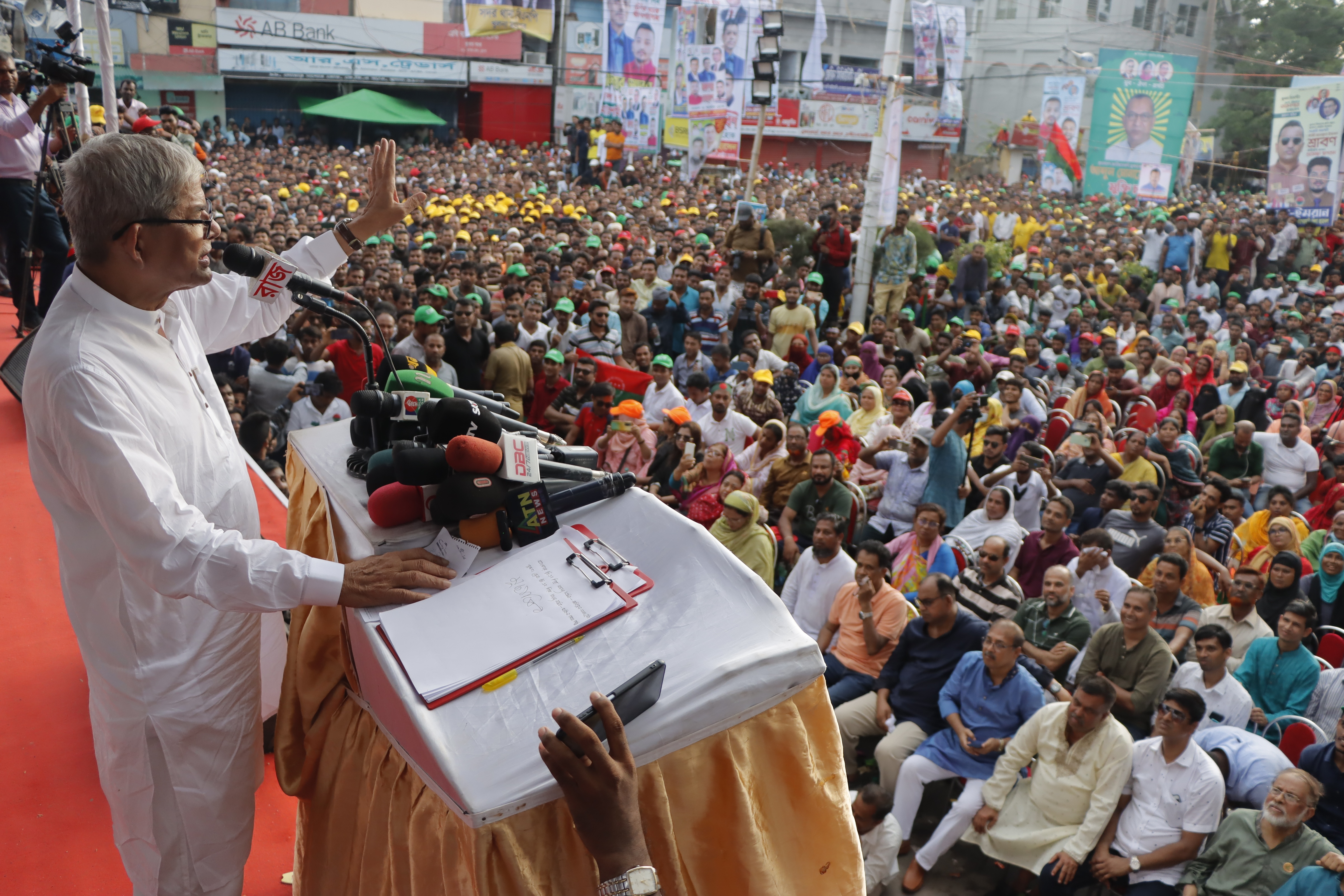 হিরো আলমকে পর্যন্ত আ. লীগ সহ্য করতে পারে না: মির্জা ফখরুল
