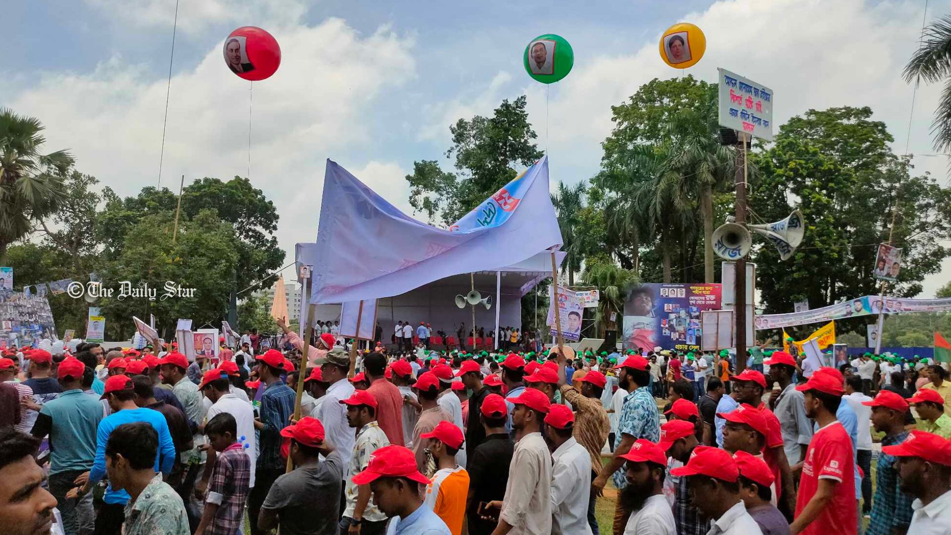 সোহরাওয়ার্দী উদ্যানে বিএনপির তারুণ্যের সমাবেশ শুরু