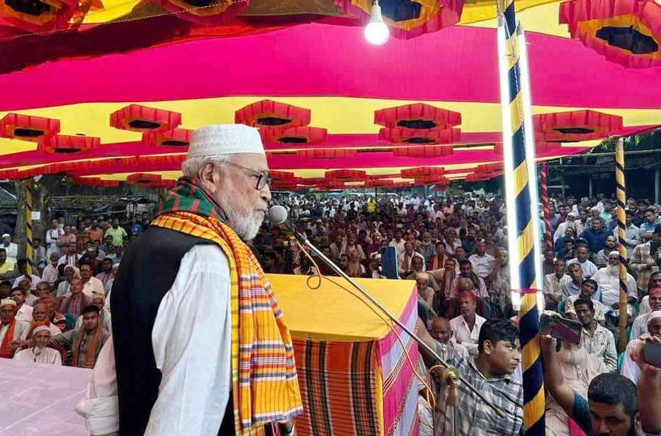 বিএনপি হাওয়া ভবন বানিয়েছিল, আ. লীগও খাওয়া ভবন কম বানায়নি: কাদের সিদ্দিকী