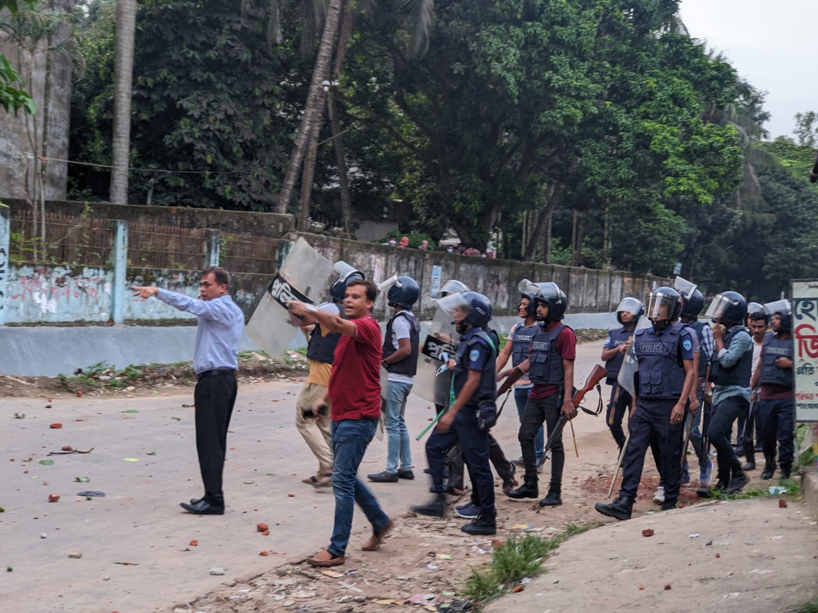 চবি ছাত্রলীগের ২ গ্রুপে আবারও সংঘর্ষ