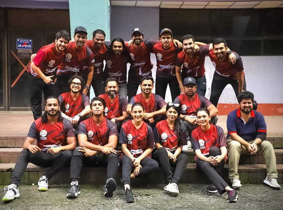 আবার শুরু হচ্ছে সেলিব্রিটি ক্রিকেট লিগ, ১৫ থেকে ২০ অক্টোবরে মধ্যে বাকি খেলা