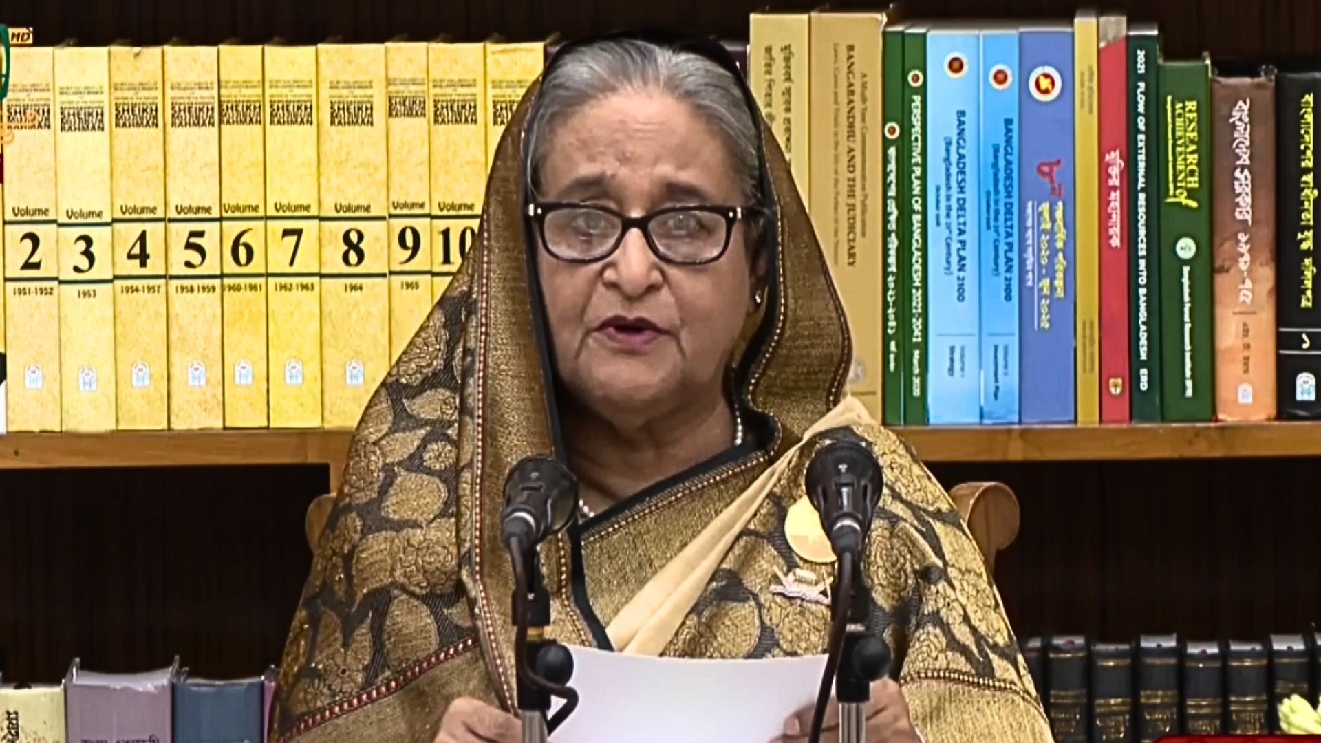 বেশি কথা বললে সব বন্ধ করে দিয়ে বসে থাকব: প্রধানমন্ত্রী