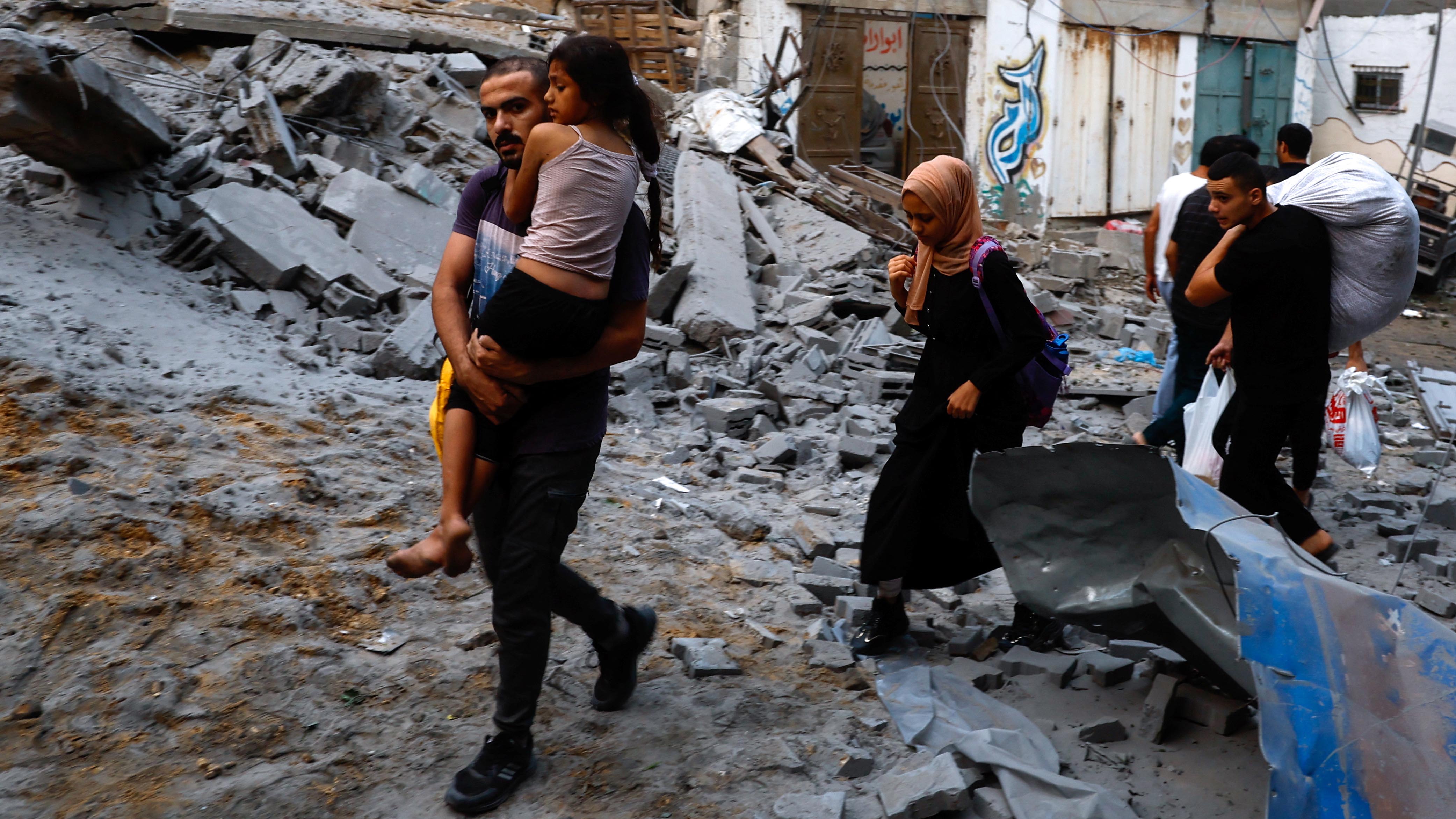 কোথায় যাব আমরা