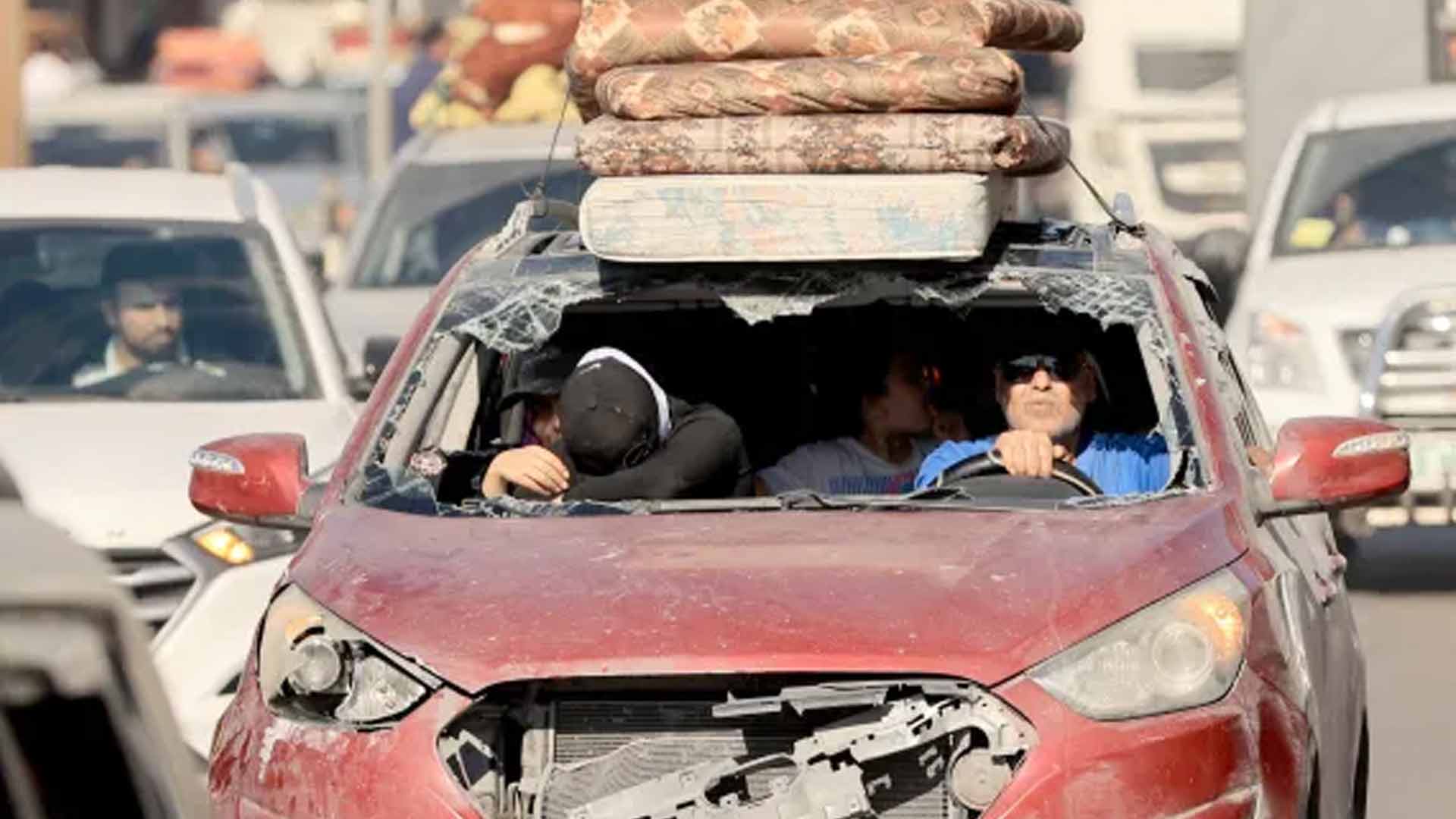 উত্তর গাজা ছাড়ার সময় ইসরায়েলি হামলায় ৭০ ফিলিস্তিনি নিহত