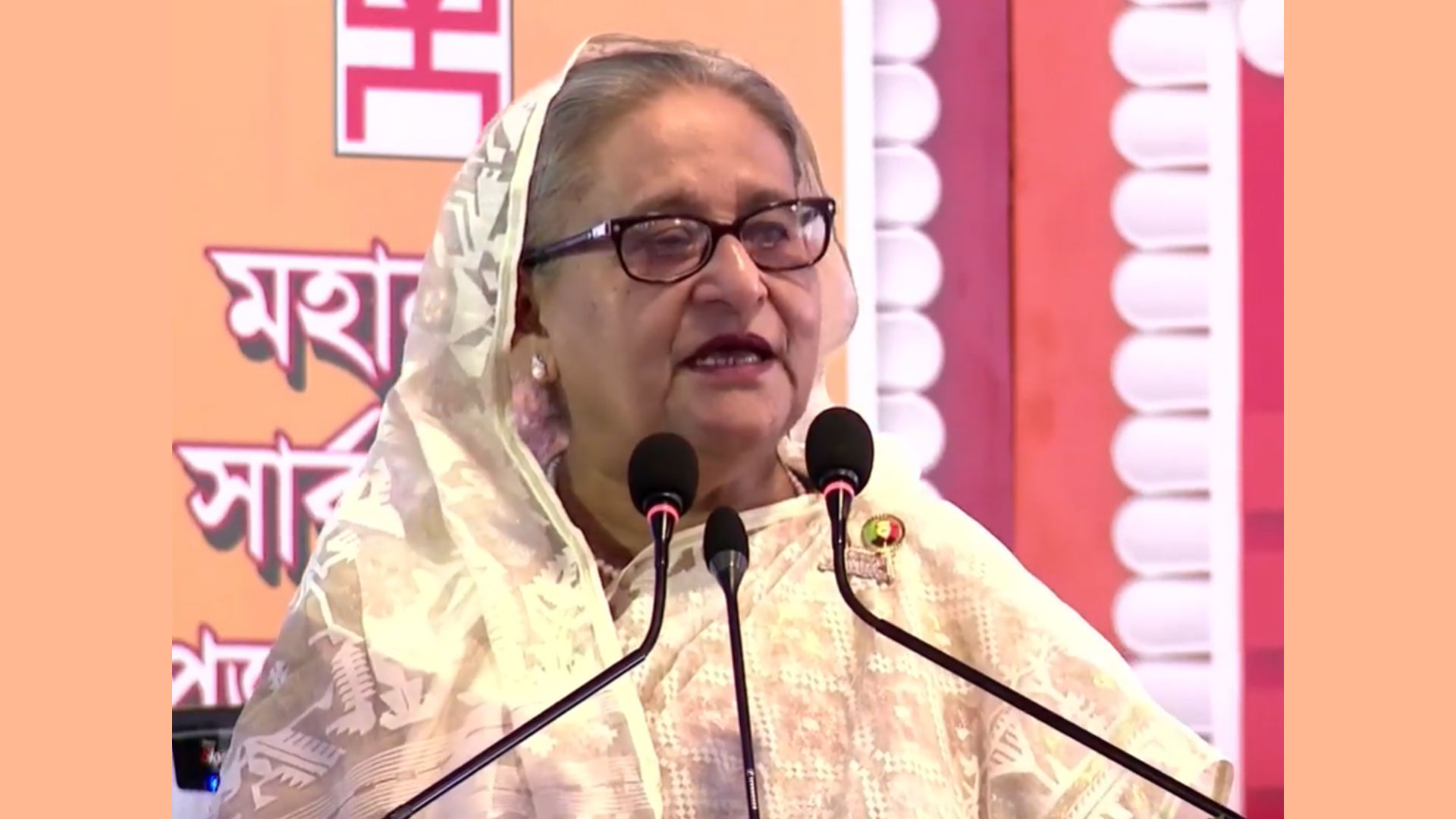 শান্তিপূর্ণভাবে পূজা সম্পন্ন হোক: প্রধানমন্ত্রী