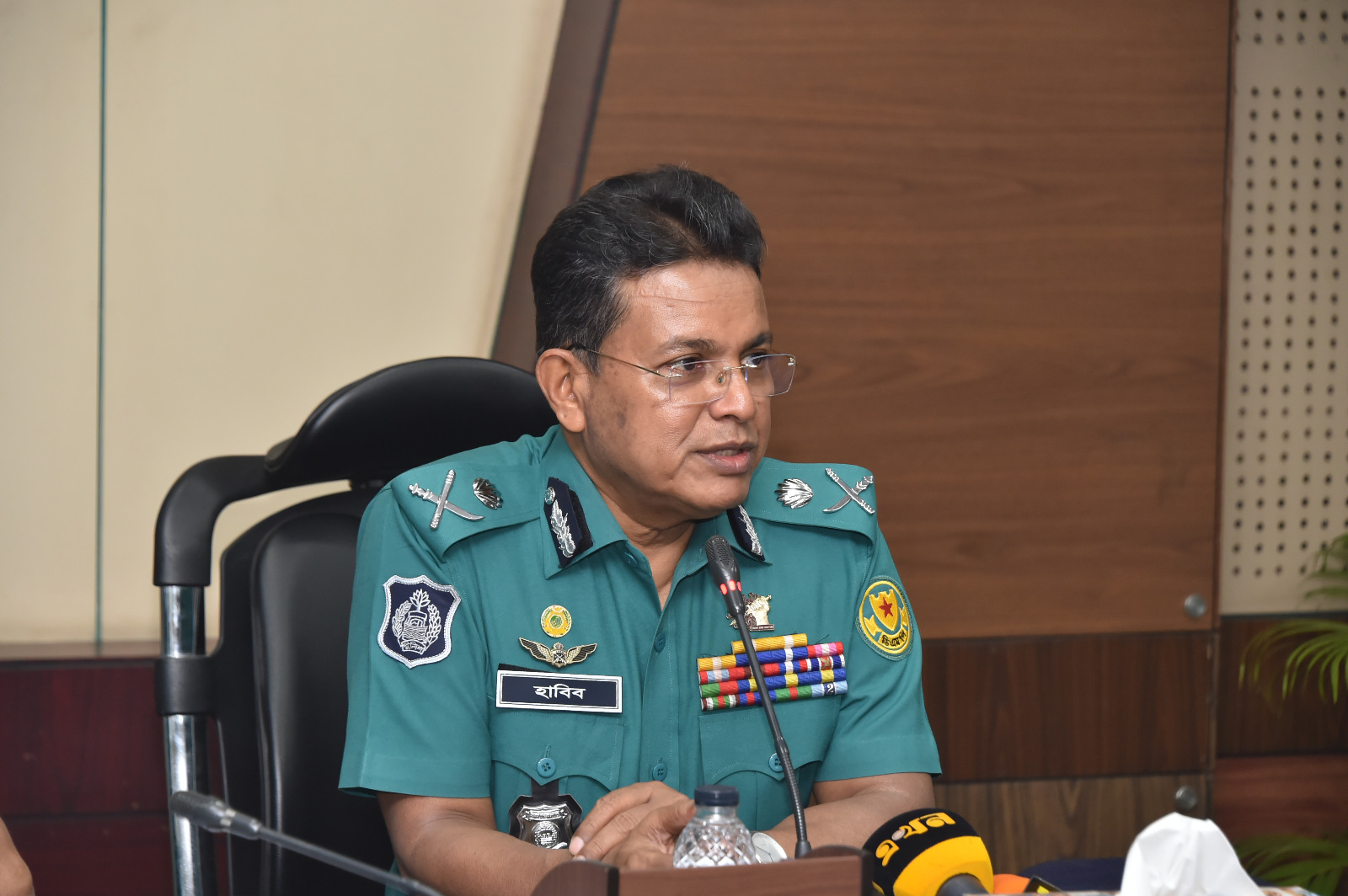 যারা হরতাল-অবরোধ দিচ্ছে তারাই ট্রেনে আগুনের ঘটনায় জড়িত: ডিএমপি কমিশনার