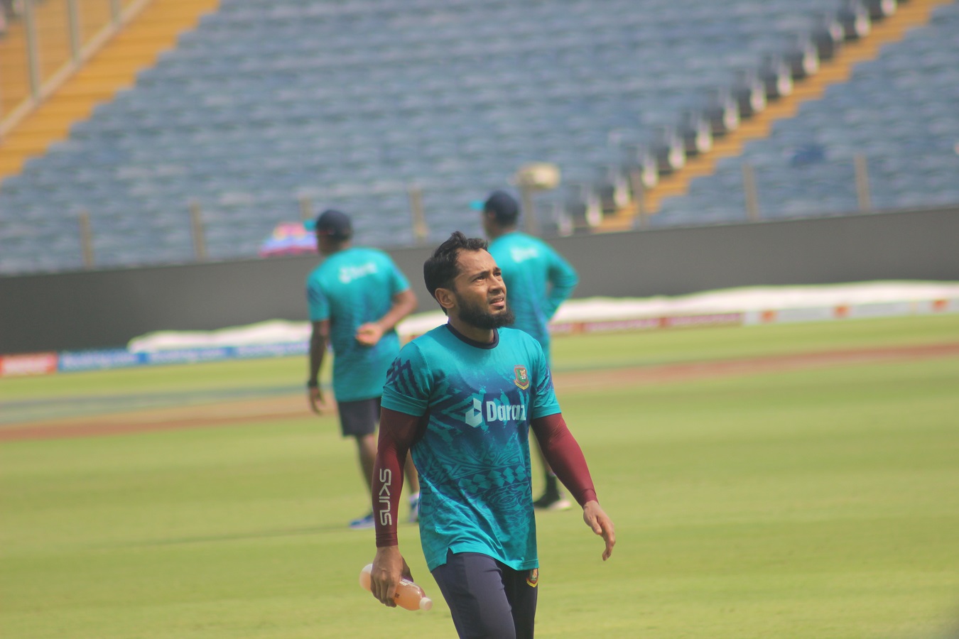 আফগানিস্তান সিরিজ থেকে ছিটকে গেলেন মুশফিক