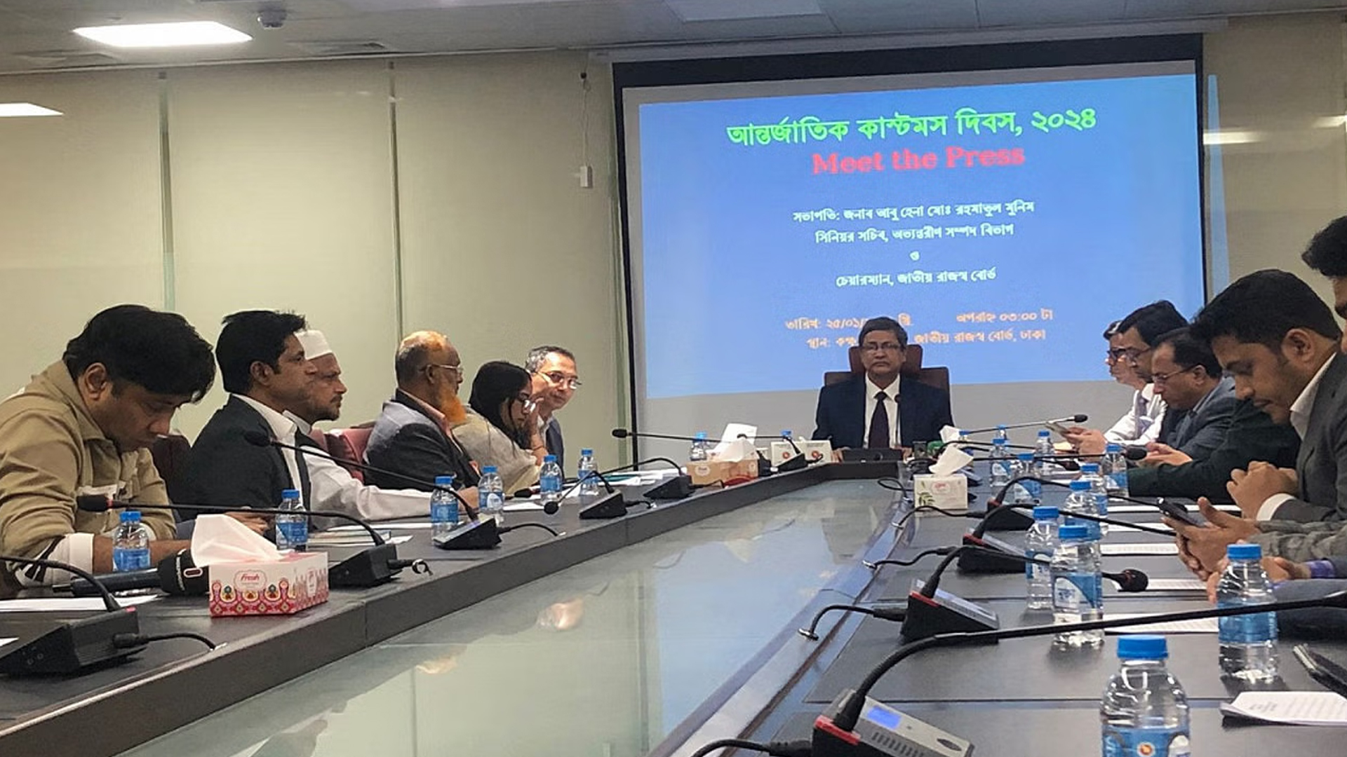 রমজানে পণ্য আমদানিতে শুল্ক মওকুফের বিষয়টি বিবেচনা করছে এনবিআর