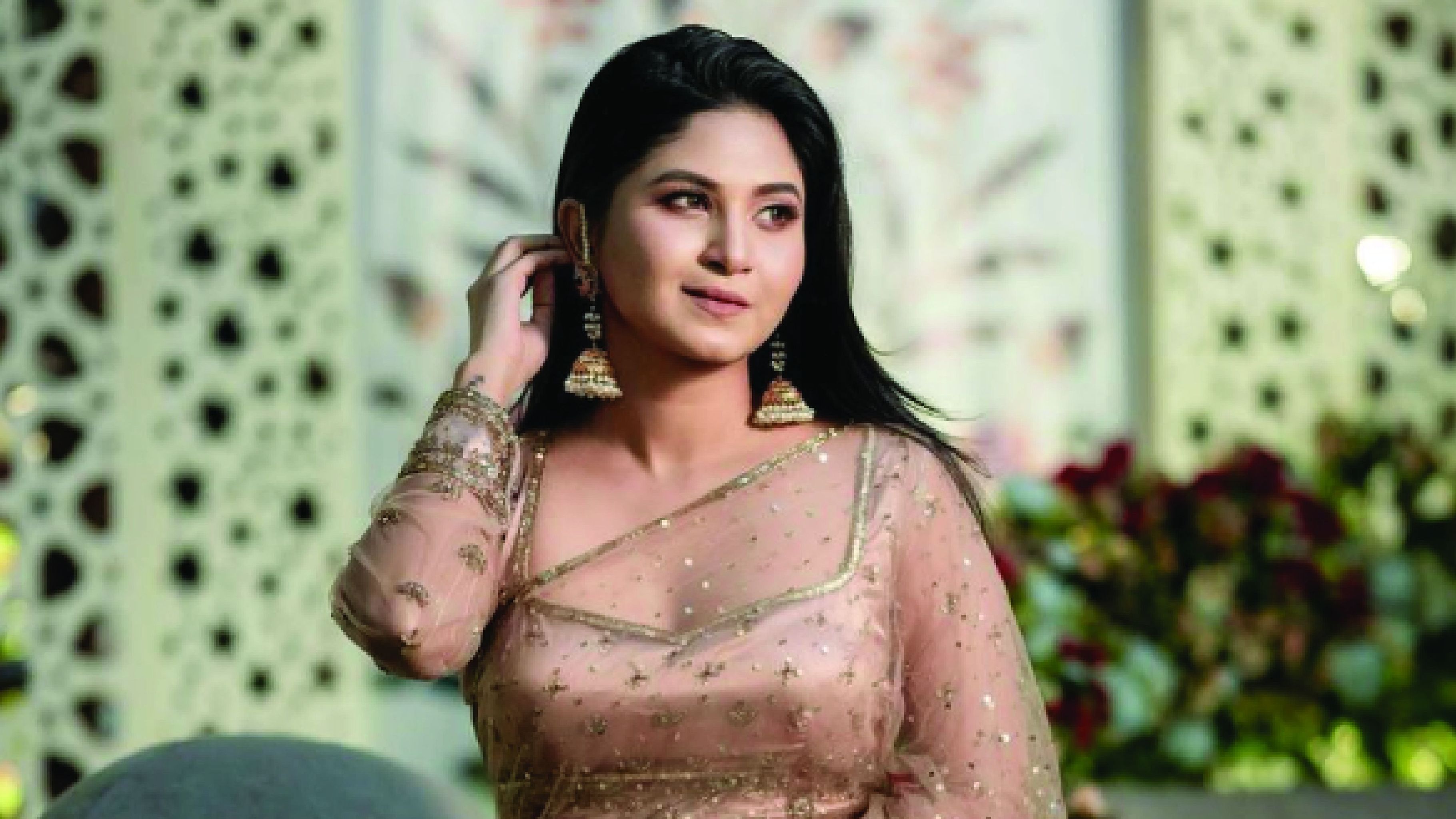 কাকে বিয়ে করলেন স্পর্শিয়া