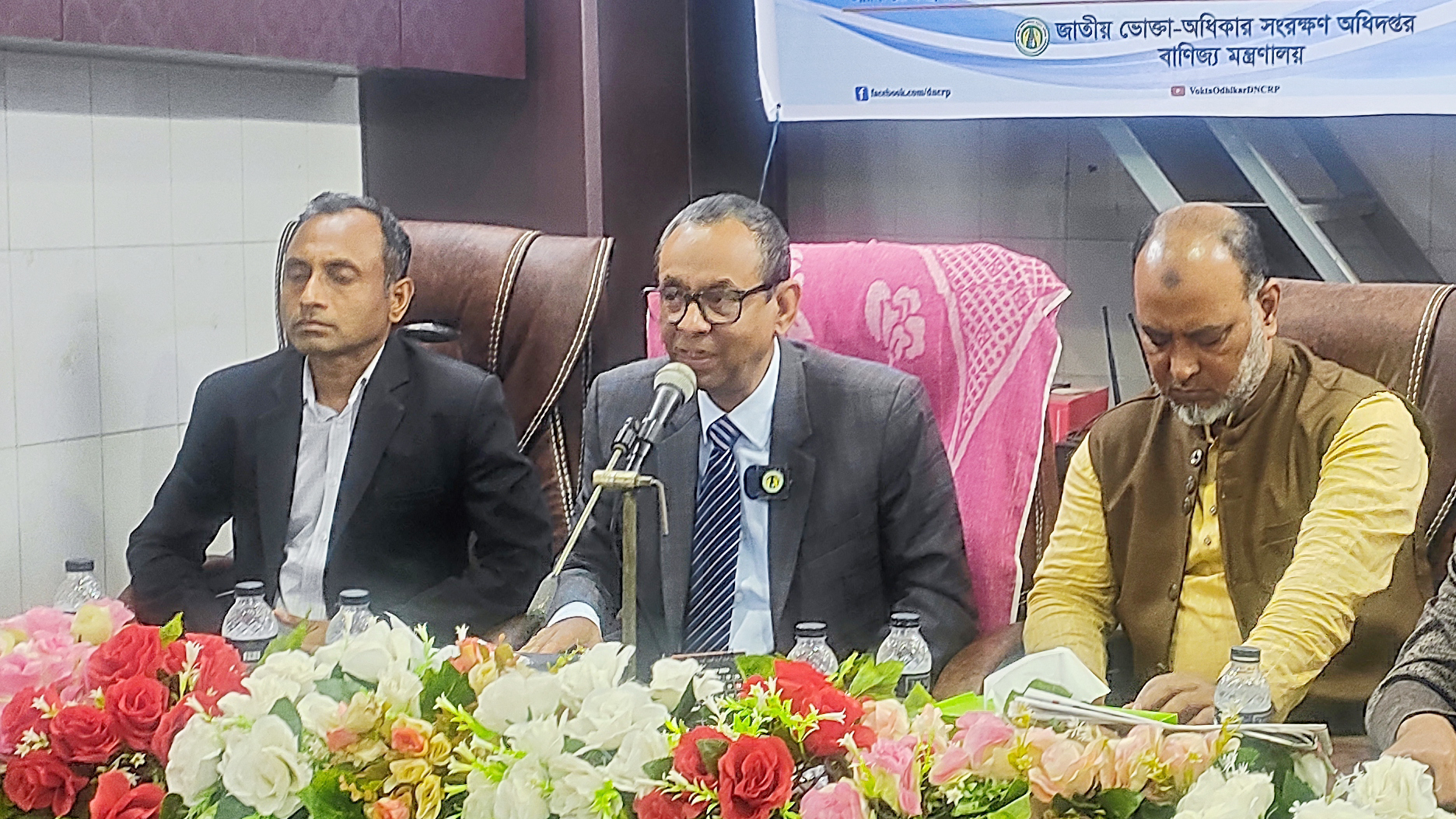 ‘গরম আসলে পাম তেল সয়াবিন তেল বলে বিক্রি হয়’