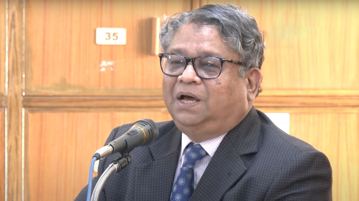 গণমাধ্যমের কারণে কখনো কখনো দ্রব্যমূল্য বাড়ে: বিচারপতি ইনায়েতুর রহিম