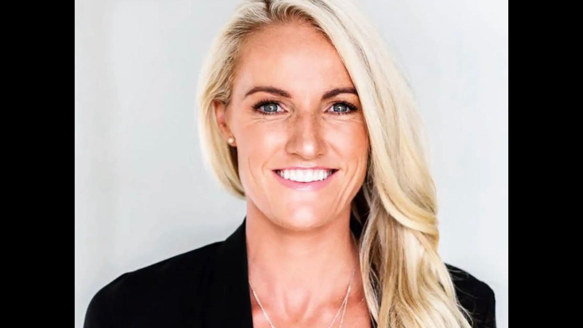 সিডনির শপিংমলে হামলা: এক ‘দুঃসাহসী মা’য়ের গল্প