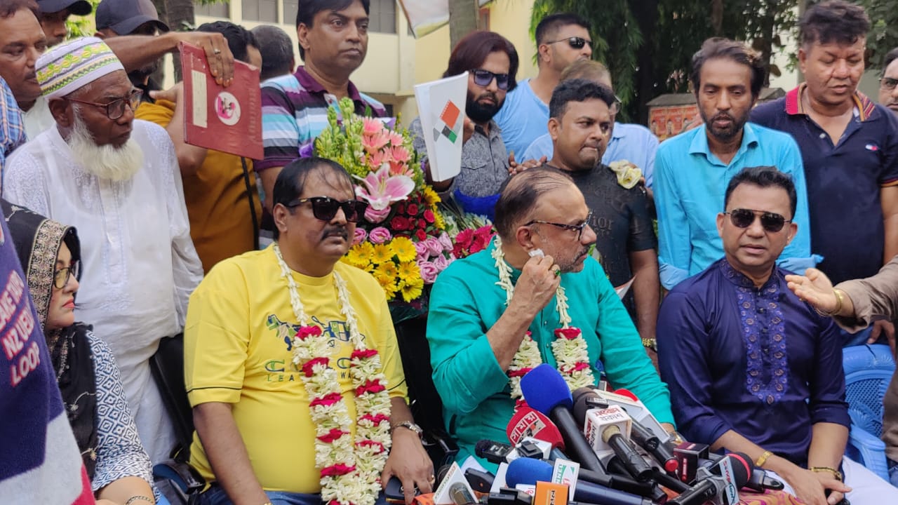 ‘মামলা খেলবা? আসো...’