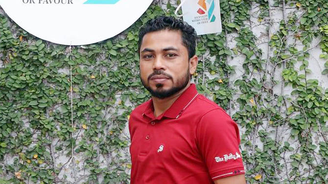 সংবাদ সংগ্রহে গিয়ে হামলার শিকার দ্য ডেইলি স্টারের সাভার সংবাদদাতা