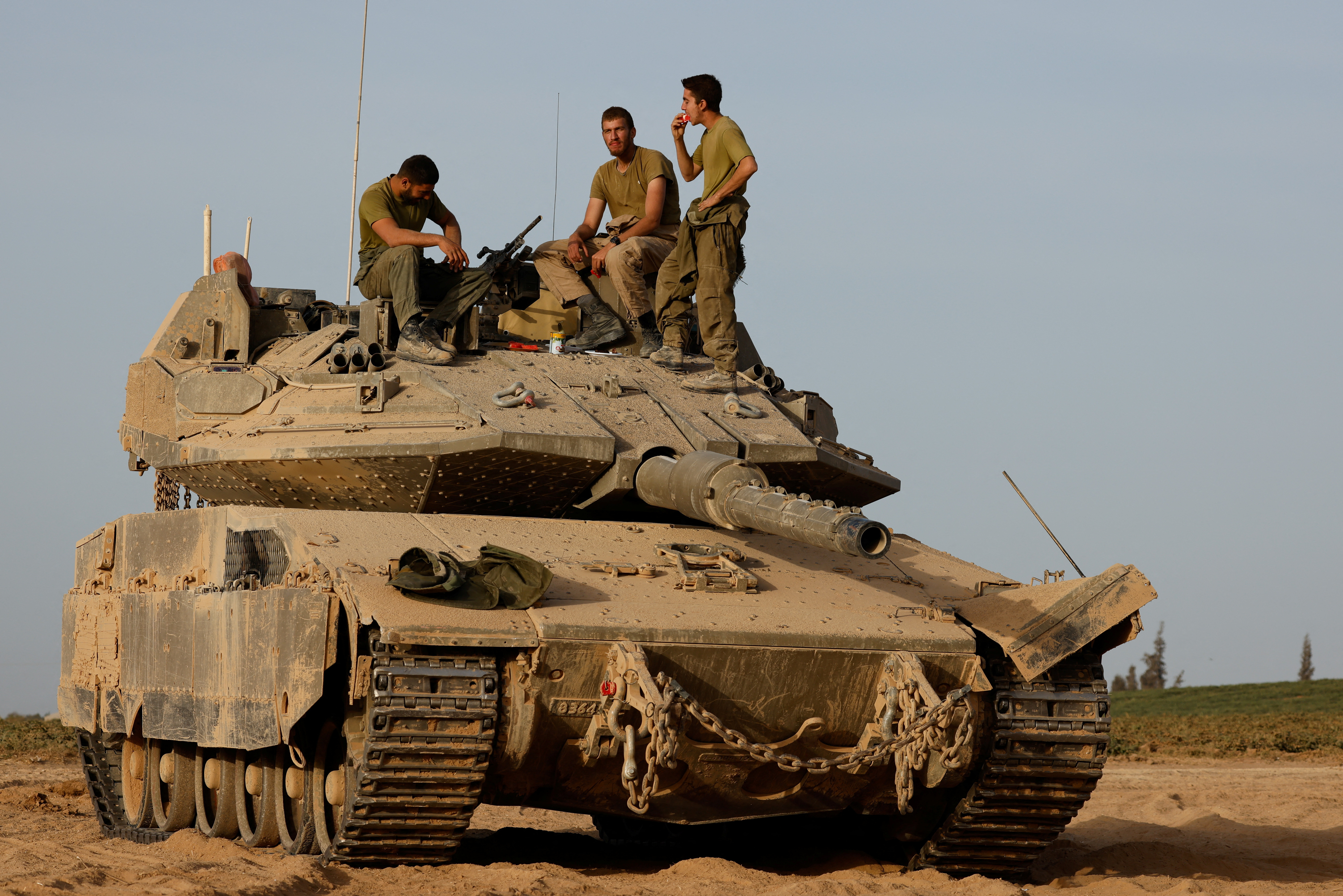 গাজায় আরও ৭ মাস হামলা চলবে: ইসরায়েল