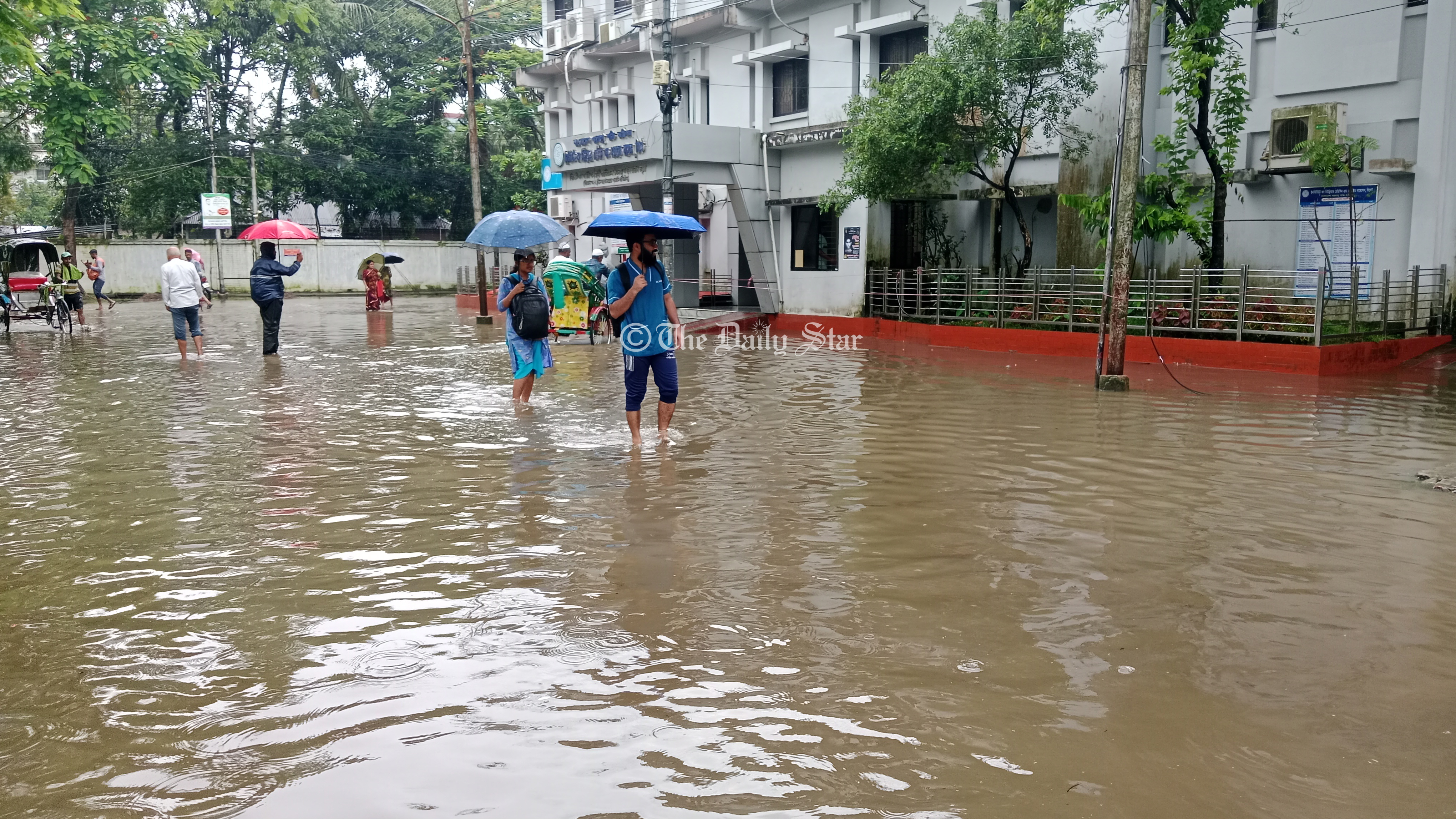 বাড়ছে সুরমার পানি, সিলেটে আবারও বন্যা পরিস্থিতির অবনতি