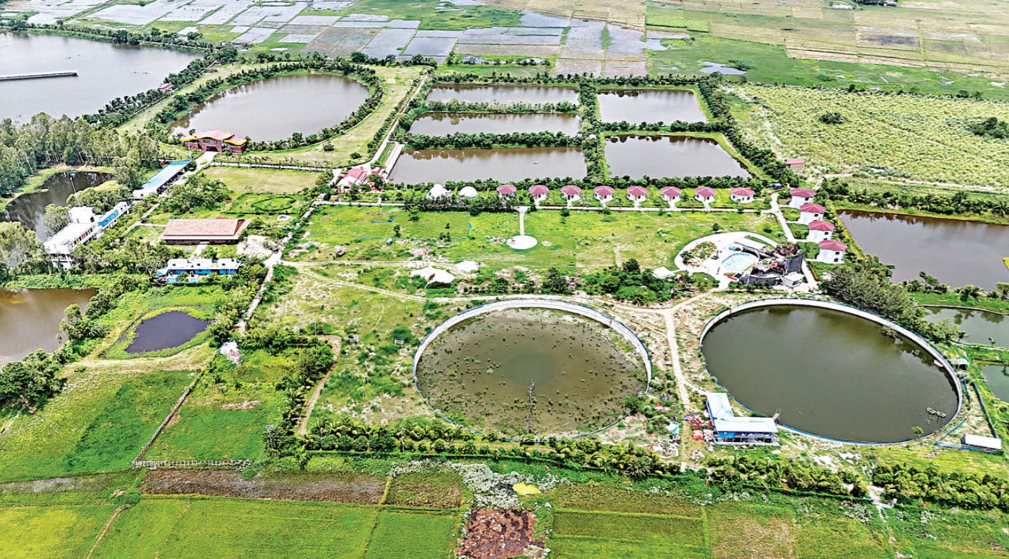 জমি কেনার নামে বেনজীর হিন্দুদের সঙ্গে আসলে কী করেছিলেন?