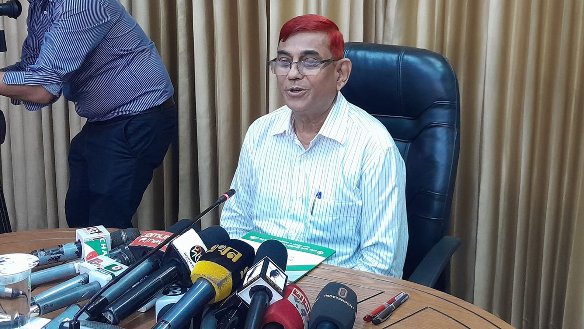 ঈদের দিন বন্ধ থাকবে মেট্রোরেল, ভ্যাট আরোপ হলে ভাড়া বাড়বে