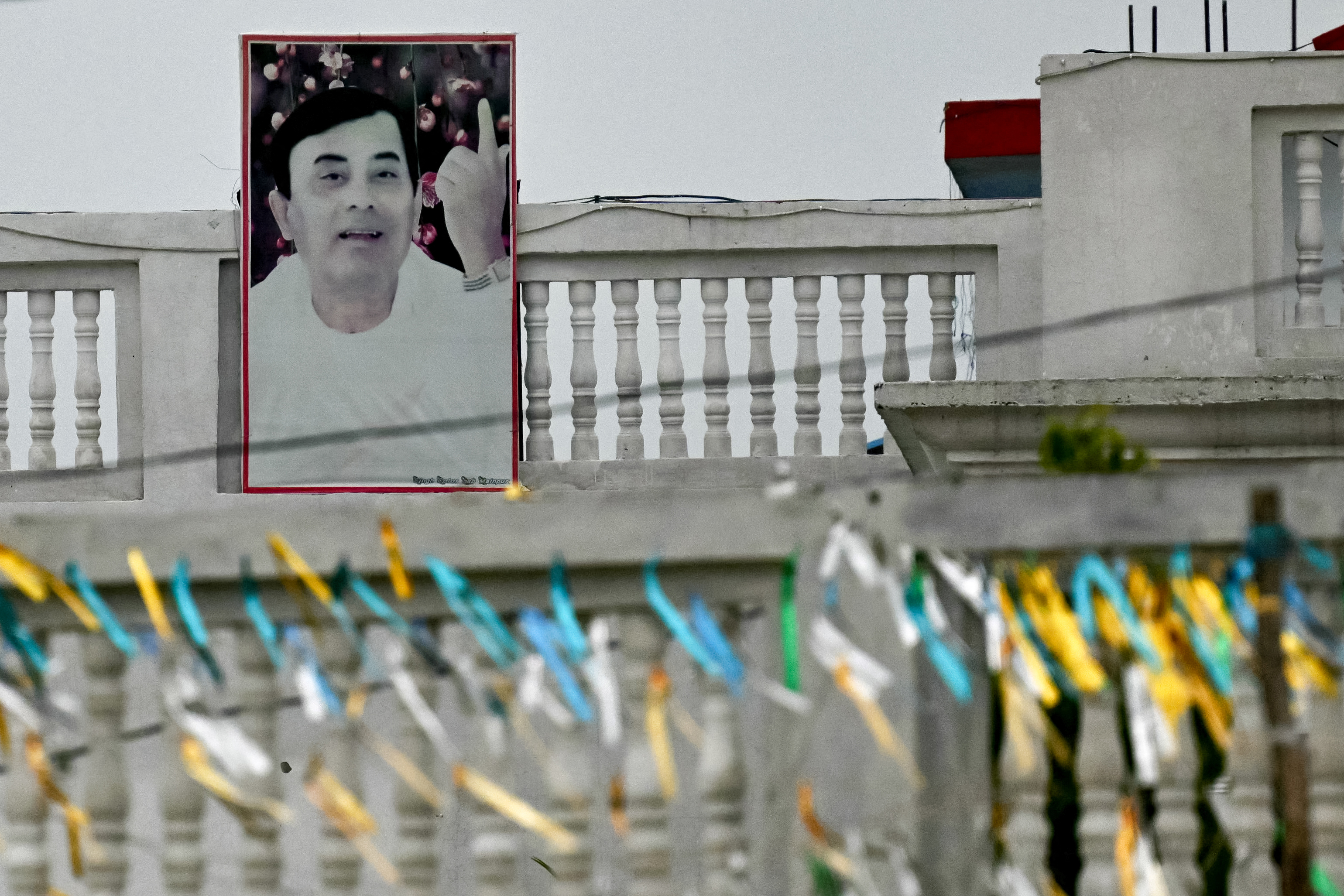 দুর্ঘটনার জন্য ভোলে বাবা দায়ী নন এবং তিনি পলাতকও নন: আইনজীবী