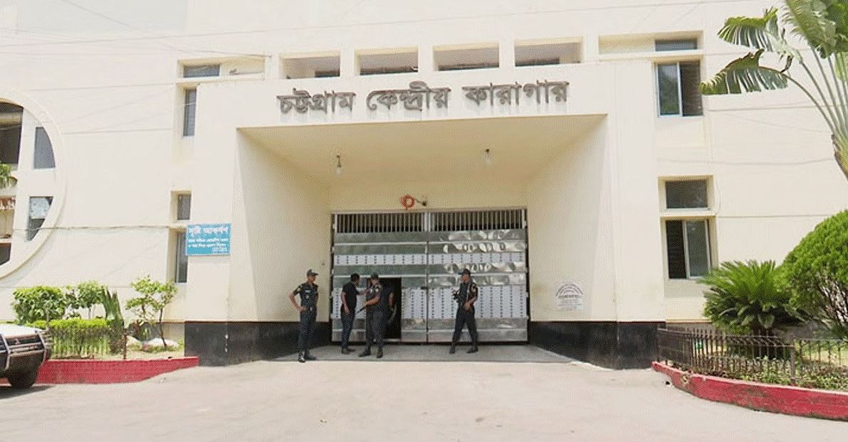 চট্টগ্রাম কারাগারে কয়েদি-বিদ্রোহ, গোলাগুলি