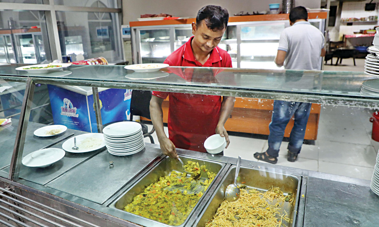 অফিস ক্যান্টিন: খাবারের সঙ্গে স্মৃতিও তৈরি হয় যেখানে