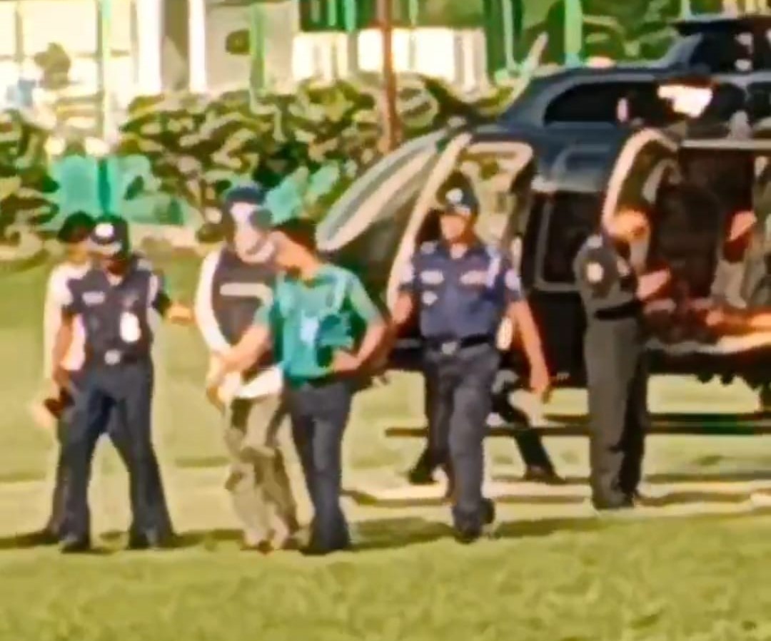 হেলিকপ্টারে চট্টগ্রামে আনা হয়েছে ফজলে করিম চৌধুরীকে, কঠোর নিরাপত্তায় কারাগারে