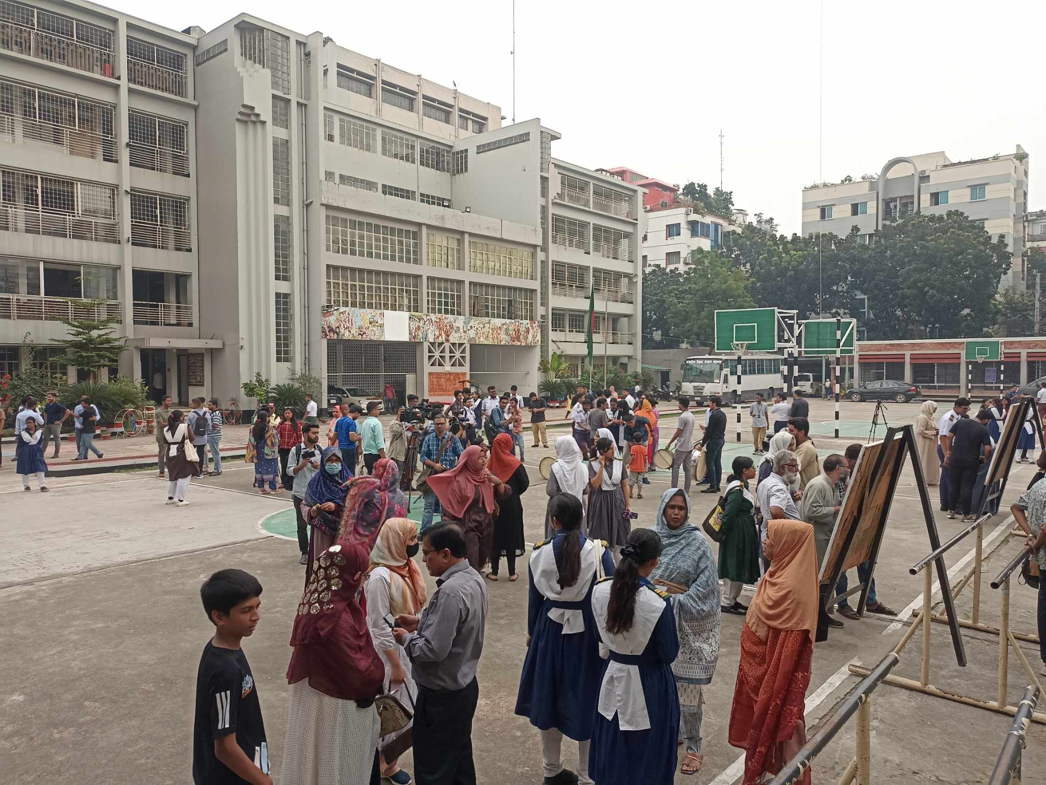 চিরচেনা উচ্ছ্বাস নেই রাজউক-ভিকারুননিসায়