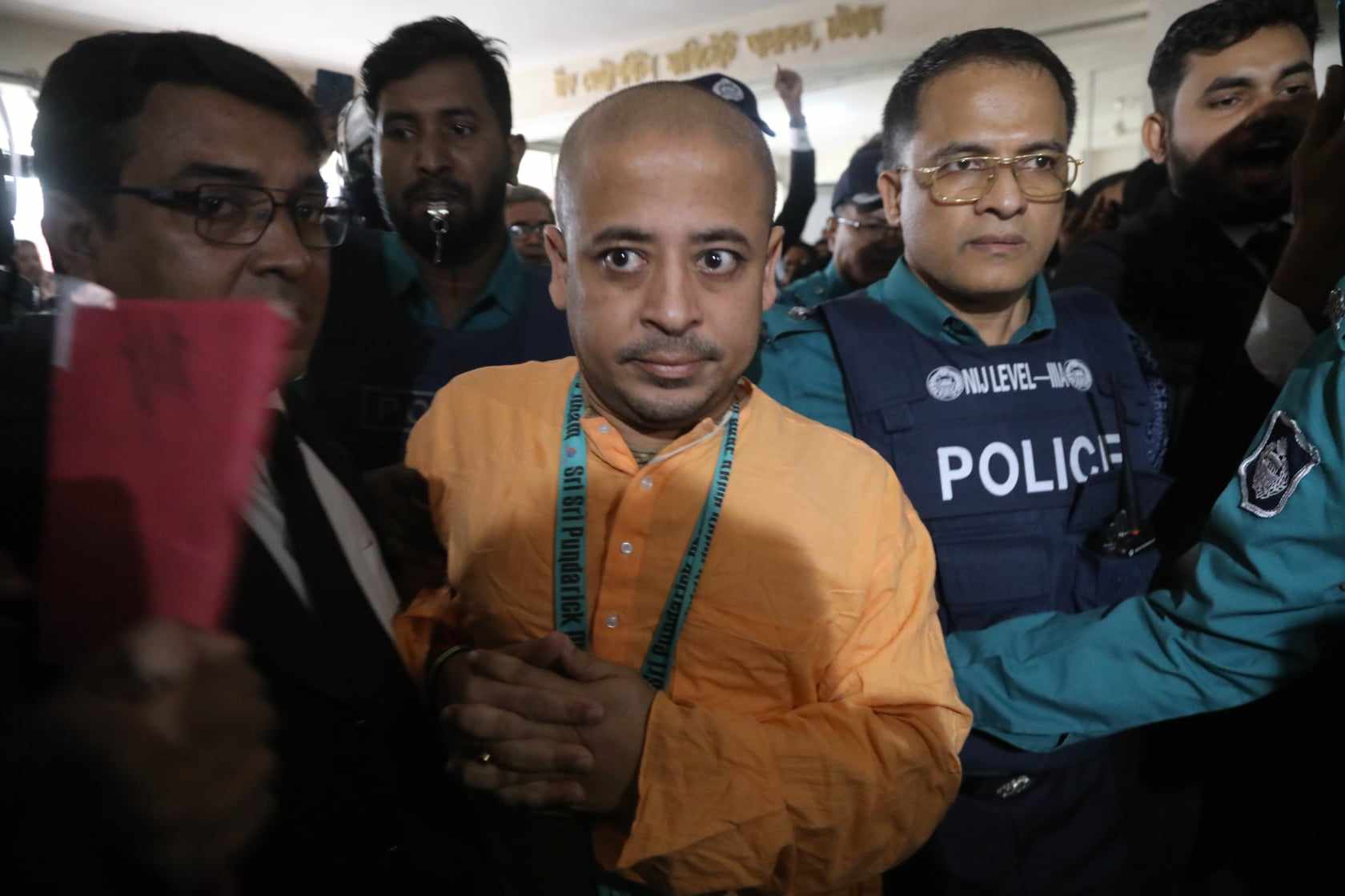 জামিন নামঞ্জুর, চিন্ময় কৃষ্ণ দাসকে কারাগারে পাঠানোর আদেশ