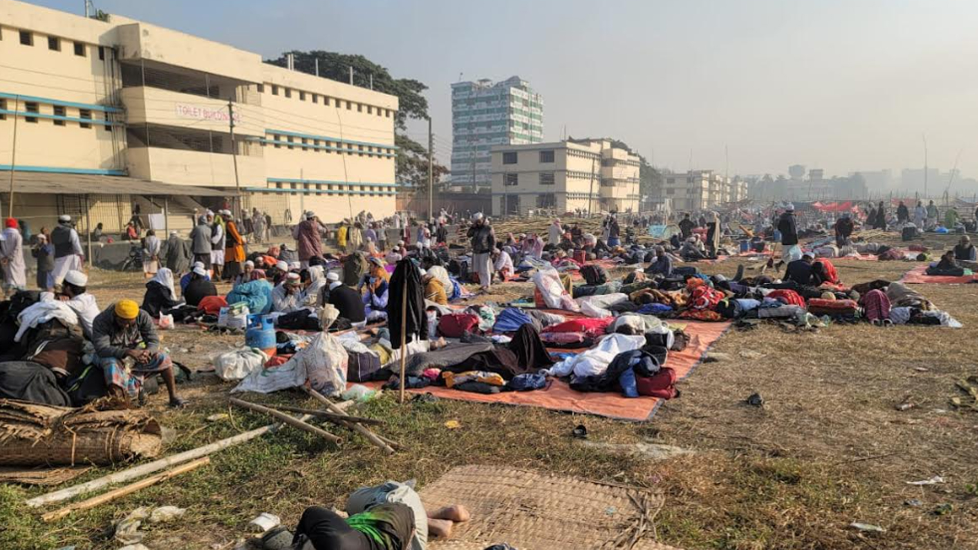 টঙ্গীতে ইজতেমা মাঠে দুই পক্ষের সংঘর্ষে নিহত ২, আহত ২৬