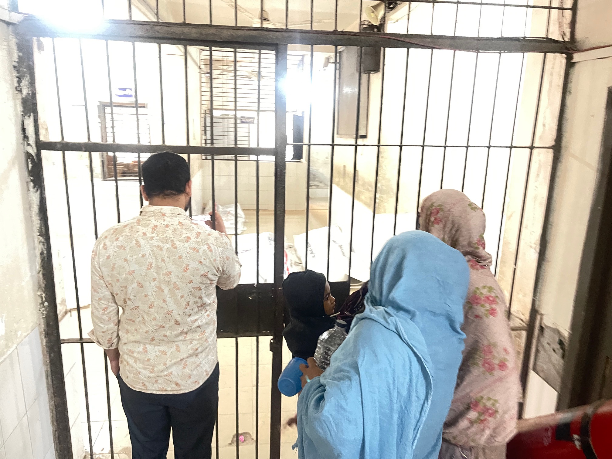 চাঁদপুরে কার্গো জাহাজে ৭ জনকে কুপিয়ে হত্যা: শিল্প মন্ত্রণালয়ের তদন্ত কমিটি