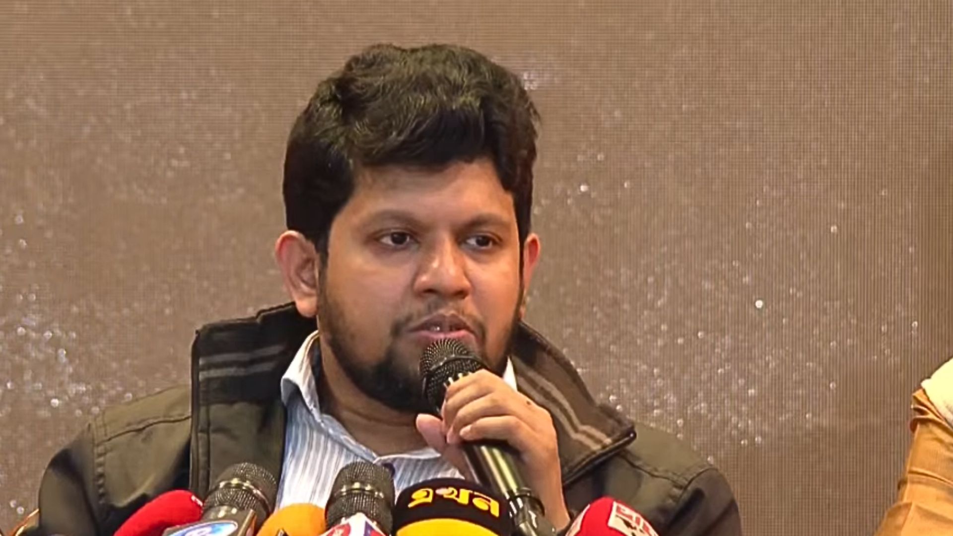 জুলাই ঘোষণাপত্র নিয়ে বৃহস্পতিবার সর্বদলীয় বৈঠক: মাহফুজ আলম