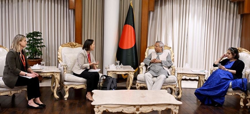 হাসিনা সরাসরি গুম বা হত্যার নির্দেশ দিতেন: প্রধান উপদেষ্টাকে দেওয়া প্রতিবেদনে হিউম্যান রাইটস ওয়াচ