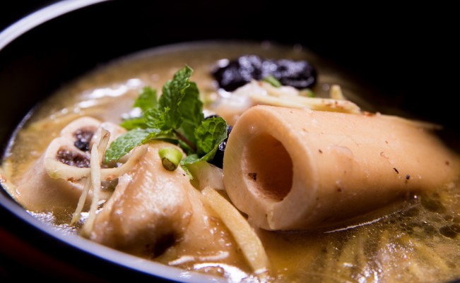 নিহারির সাত-সতেরো