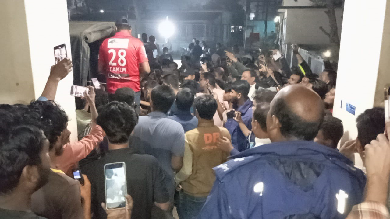 শরীয়তপুরে ডাকাতি চেষ্টা ও ৯ জন গুলিবিদ্ধর ঘটনায় ২ মামলা