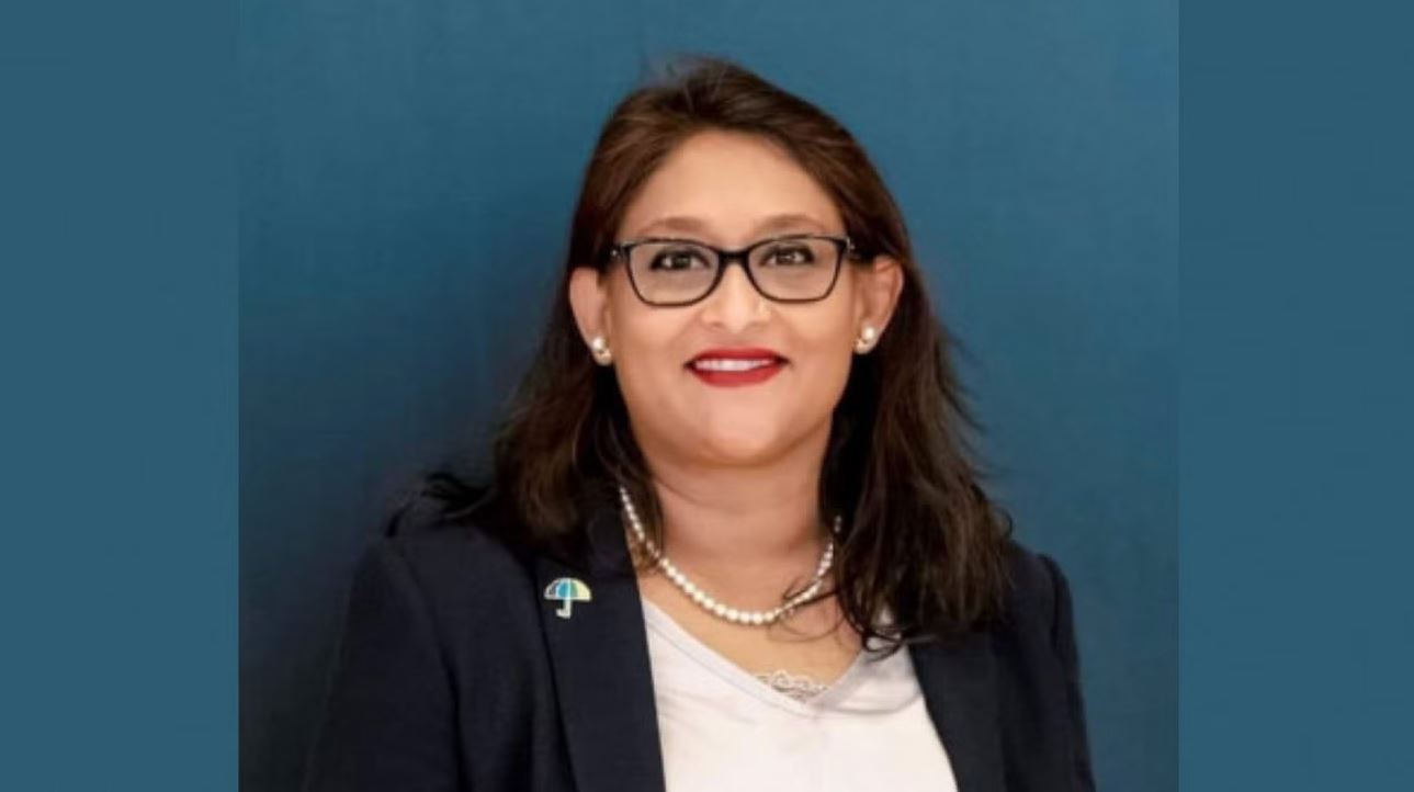 পুতুলের বিরুদ্ধে ইন্টারপোলের মাধ্যমে গ্রেপ্তারি পরোয়ানার আদেশ