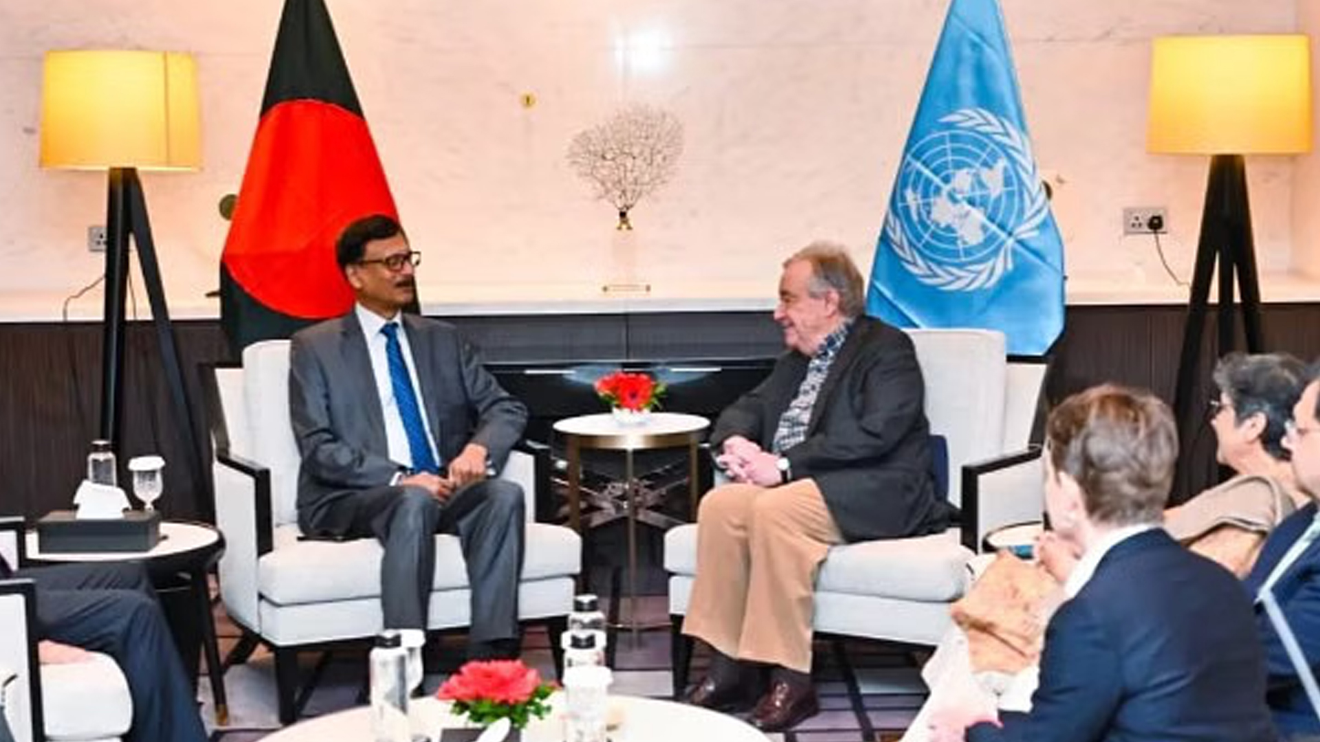 রোহিঙ্গাদের সহায়তা বাড়াতে আন্তর্জাতিক সম্প্রদায়কে আহ্বান জানাবেন গুতেরেস