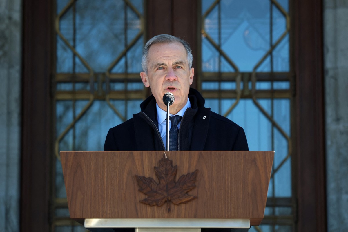 ট্রাম্পের হুমকি সামলাতে এপ্রিলে কানাডায় আগাম নির্বাচন