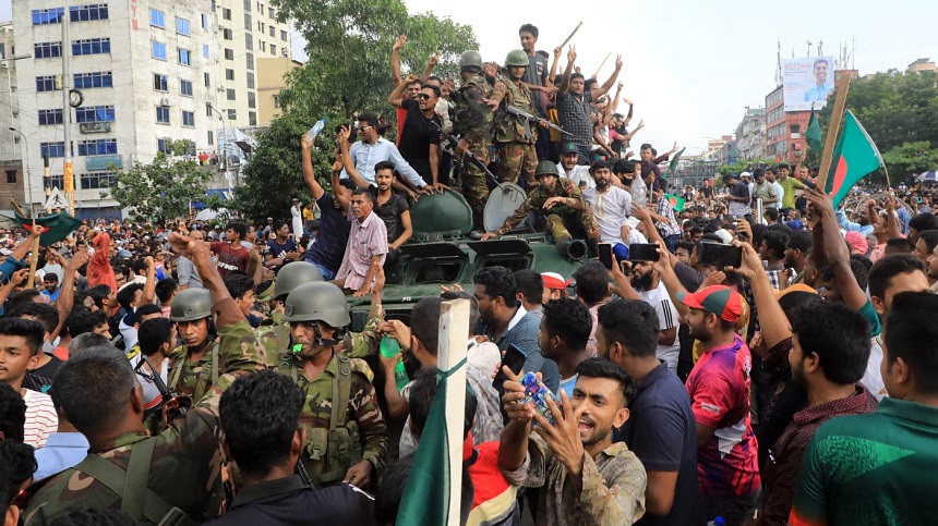 স্থিতিশীলতাই এখন সবচেয়ে জরুরি