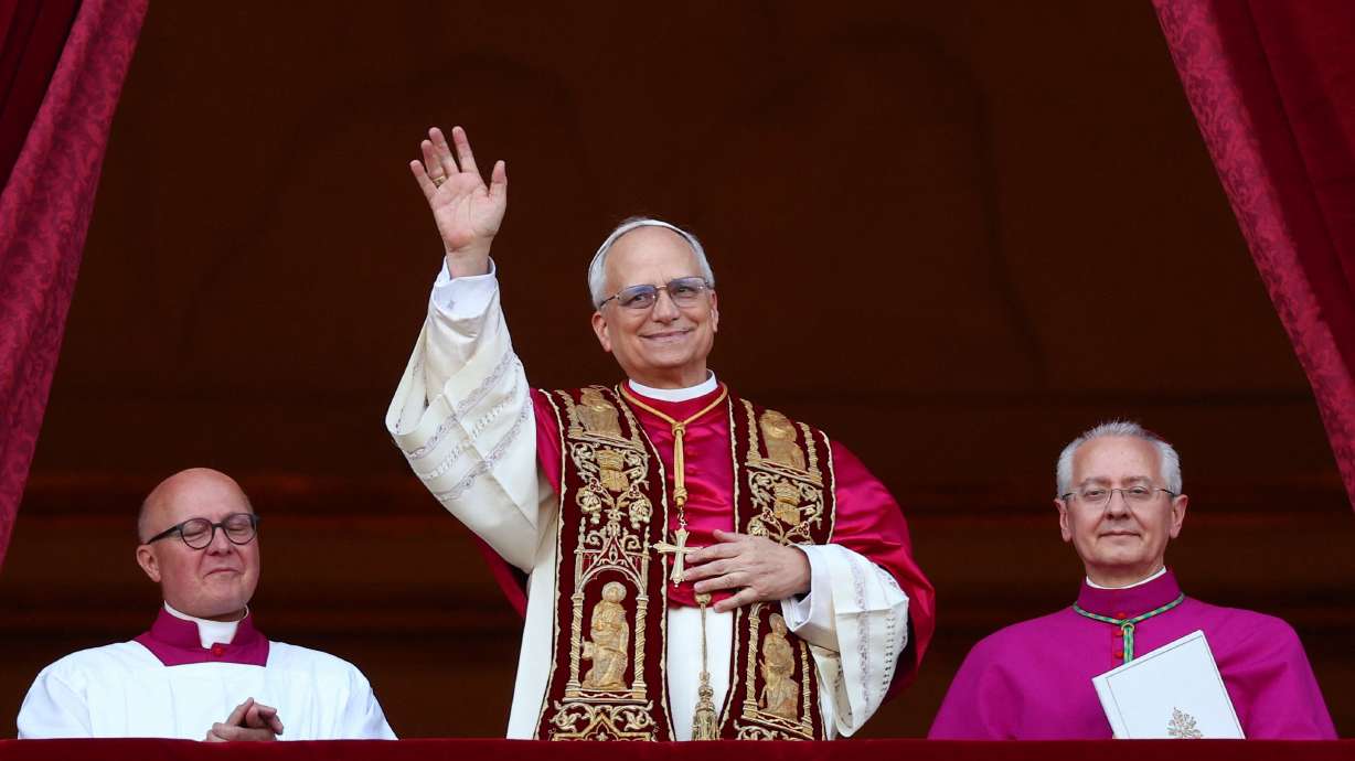 নতুন পোপ লিও: বিভিন্ন ইস্যুতে তার অবস্থান কী