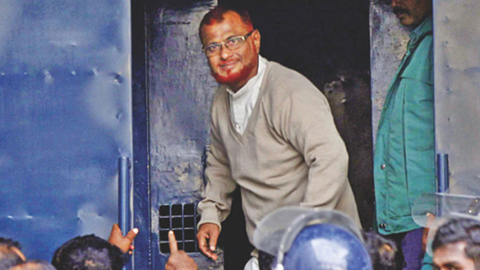 যেসব অভিযোগ ছিল জামায়াত নেতা আজহারুল ইসলামের বিরুদ্ধে