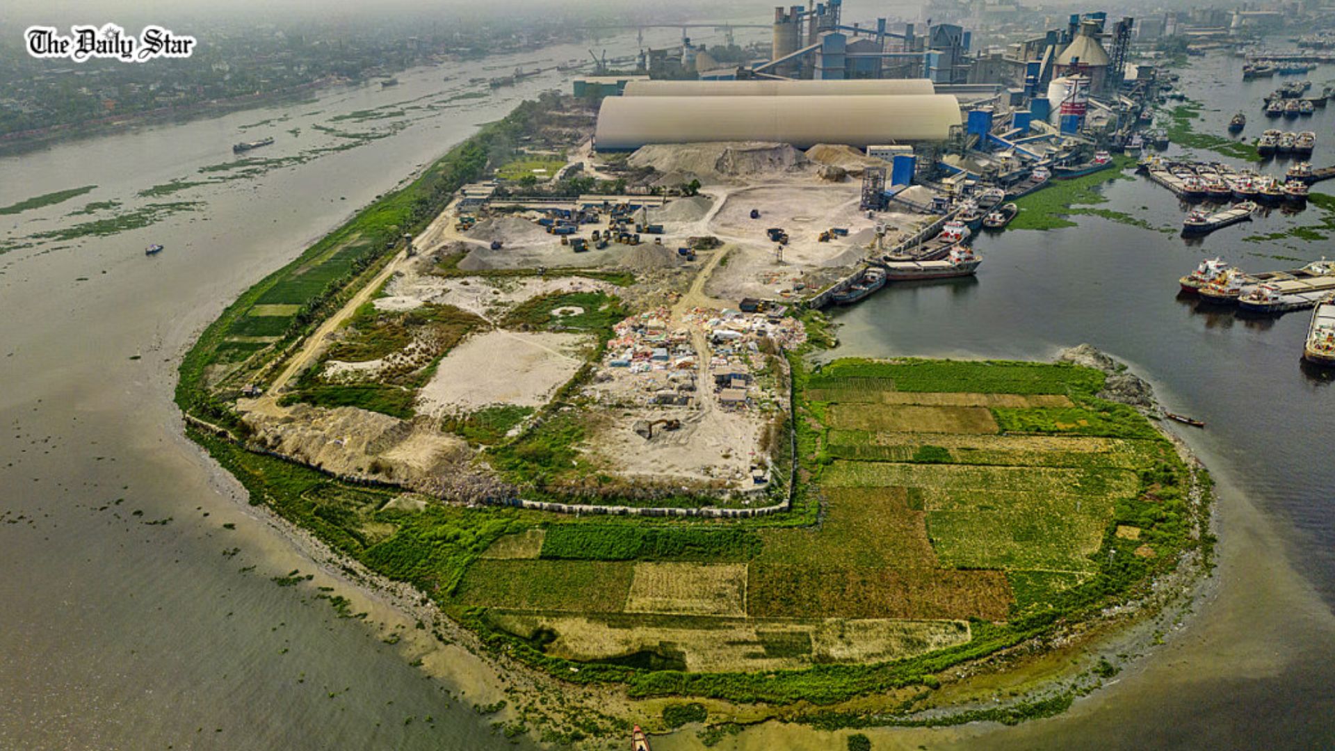 ভয়াবহ নদী দখল: শাহ সিমেন্টের কবলে ধলেশ্বরী ও শীতলক্ষ্যার মোহনা