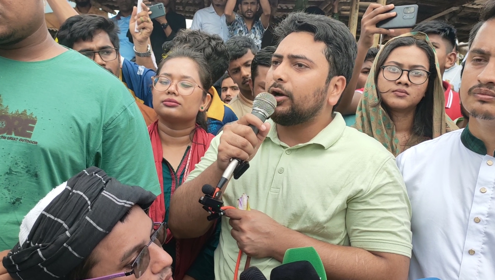 আমাদের হাত শক্তিশালী করুন, তরুণ ও বিকল্প নেতৃত্ব বেছে নিন: নাহিদ ইসলাম