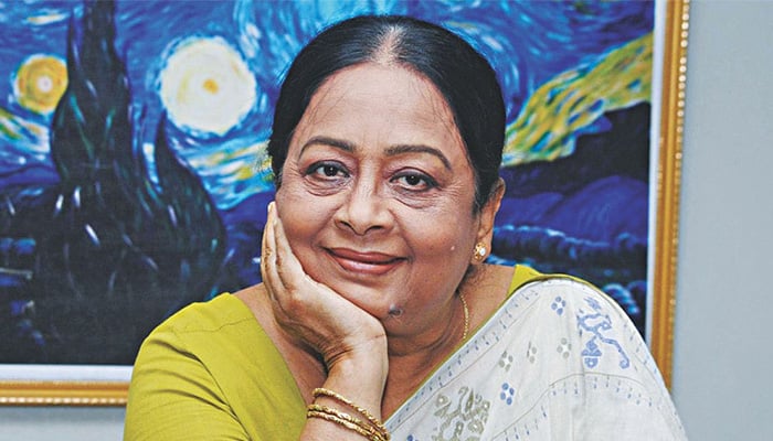 শর্মিলী দিদির কথা খুব মনে পড়ে, কষ্ট পাই: ডলি জহুর