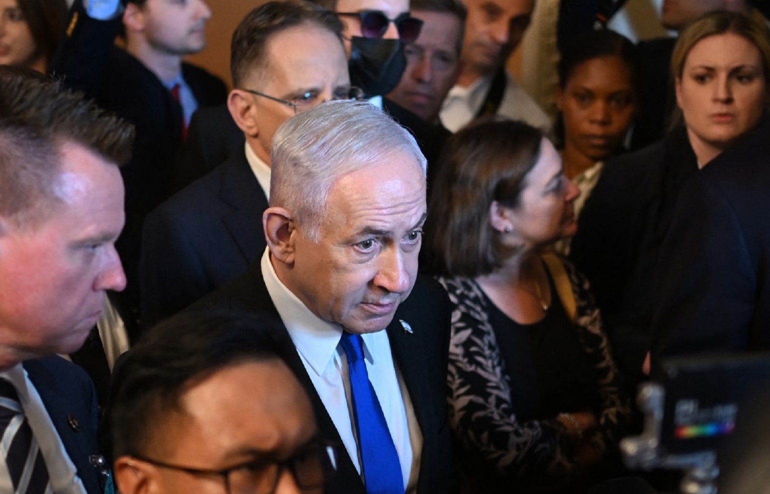 ক্ষমতা আঁকড়ে রাখতে গাজা যুদ্ধ দীর্ঘায়িত করেছেন নেতানিয়াহু