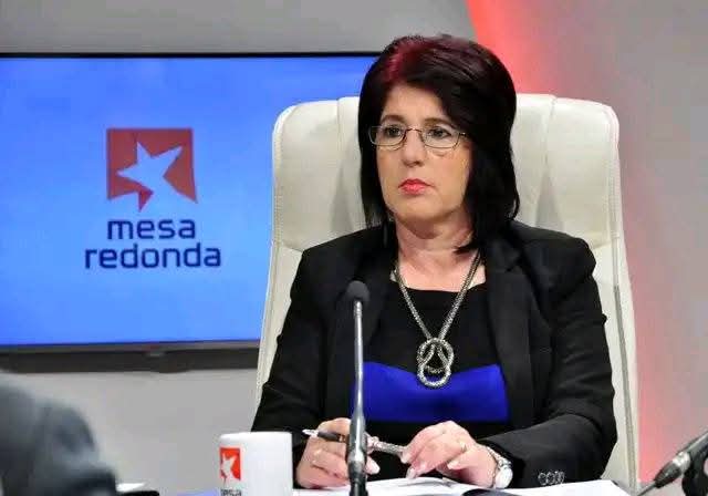 ‘দেশে ভিক্ষুক নেই’ মন্তব্যে চাকরি খোয়ালেন কিউবার মন্ত্রী