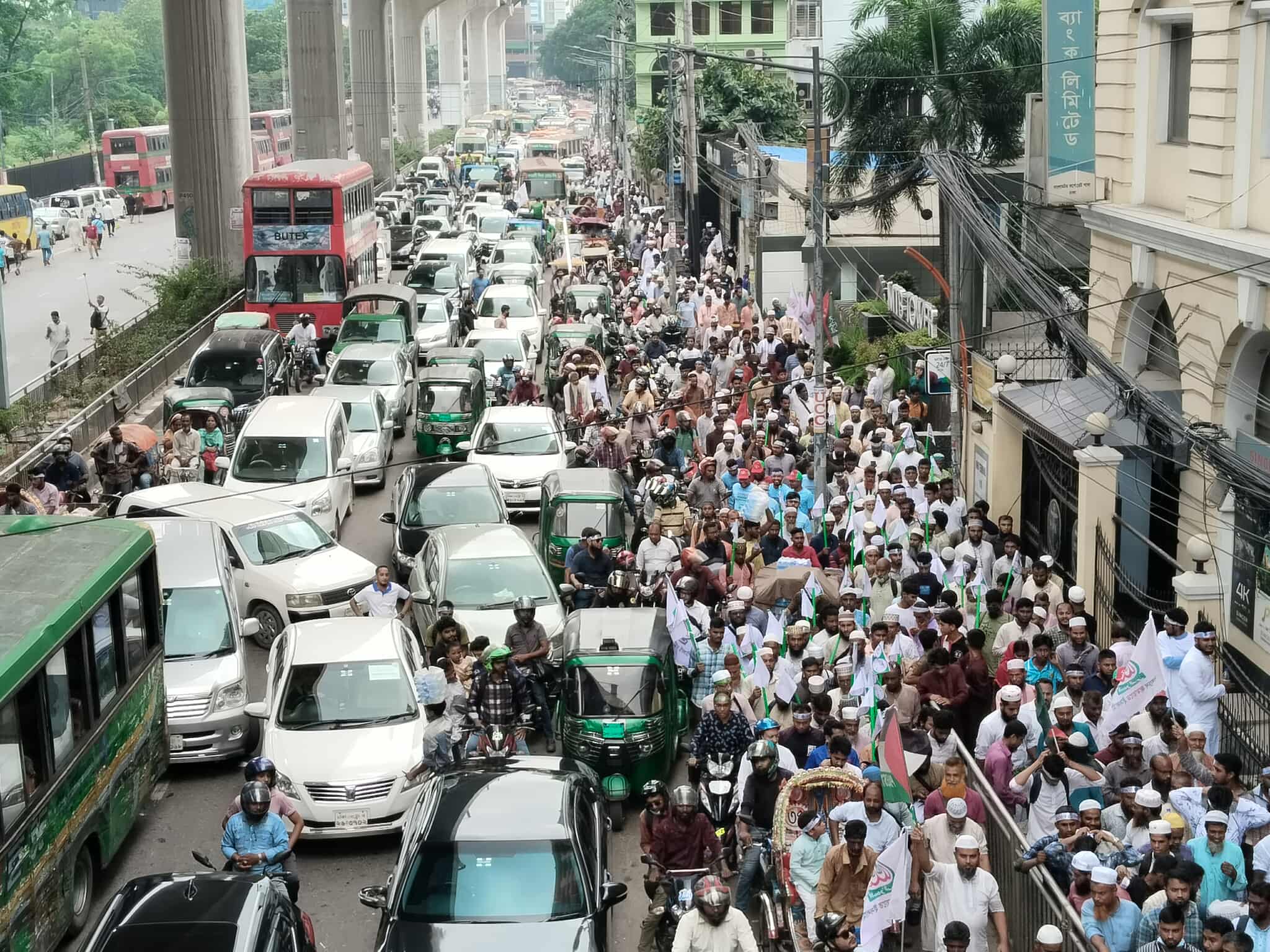 জামায়াতের সমাবেশ: রাজধানীর বিভিন্ন পয়েন্টে তীব্র যানজট